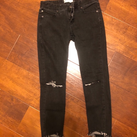 Black Skinny Jeans - Picture 1 of 2